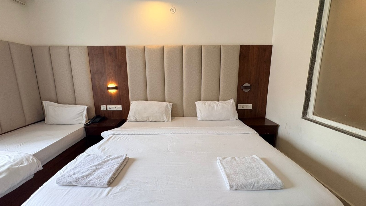 Photo of Bedroom in Tapovan