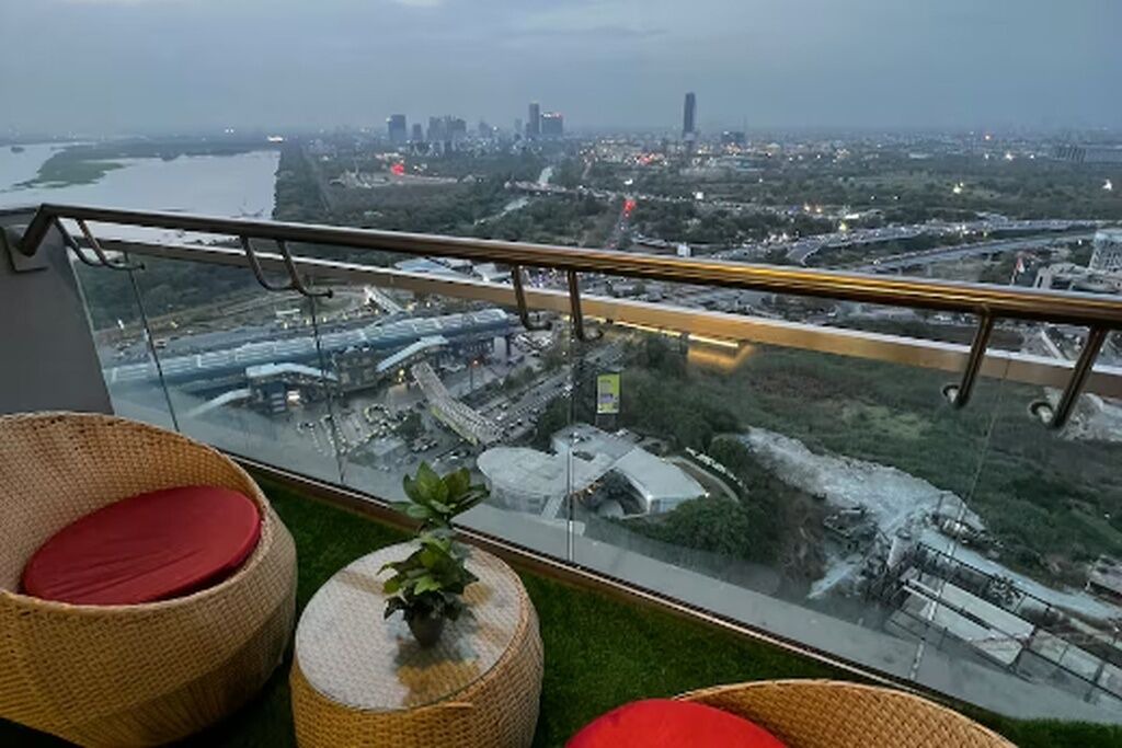 Photo of Outdoor in Sector 40