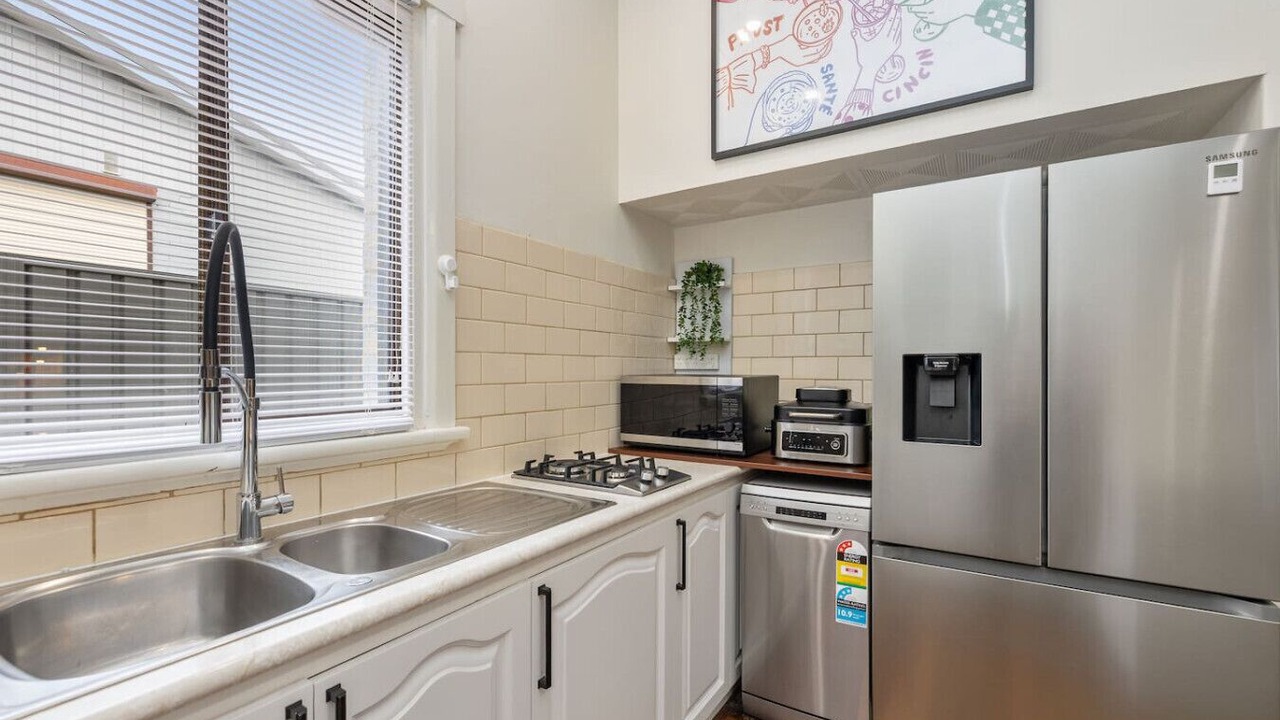 Photo of Kitchen in Lathlain