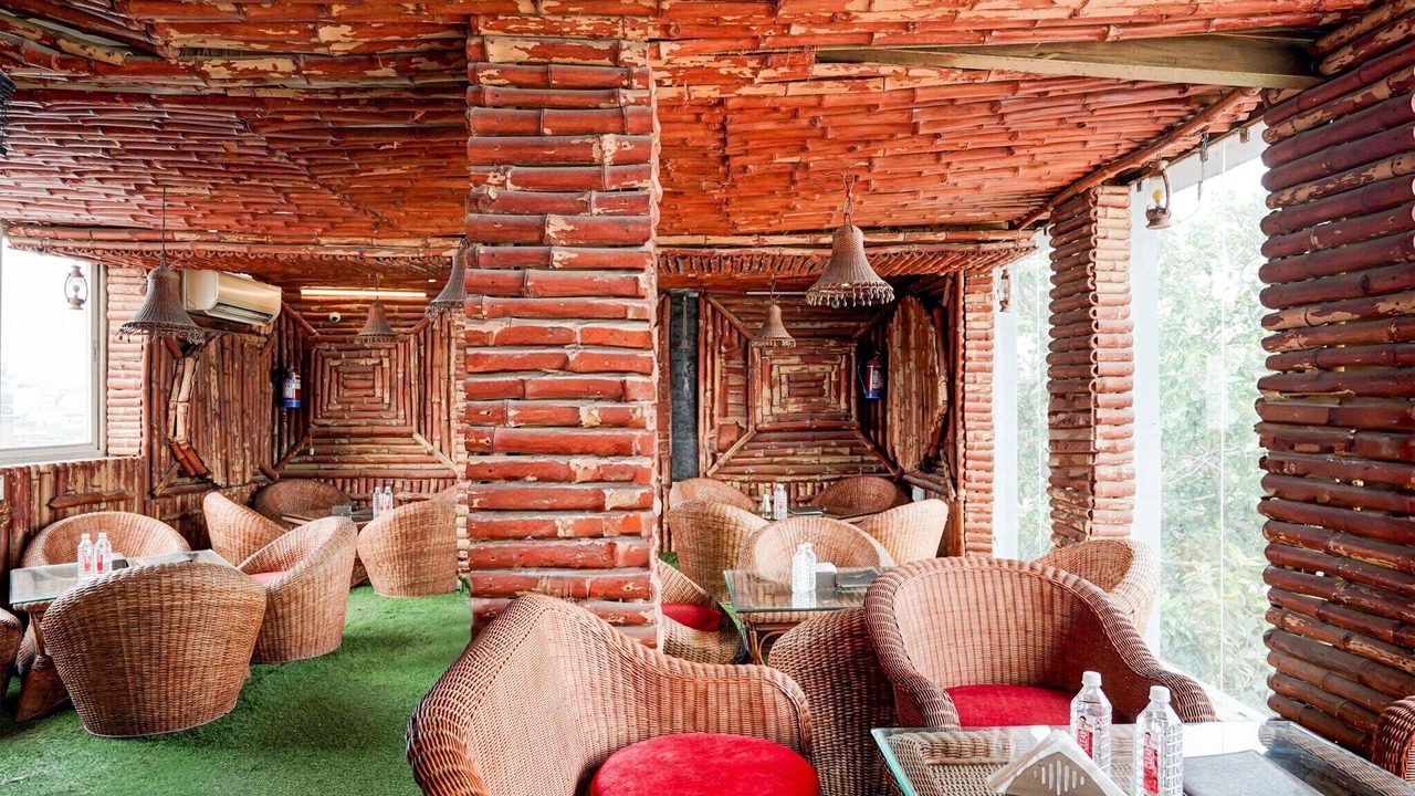 Photo of Livingroom in Varanasi