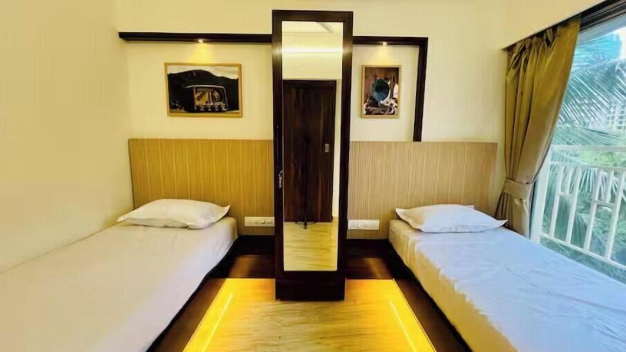 Photo of Bedroom in Kandivali East