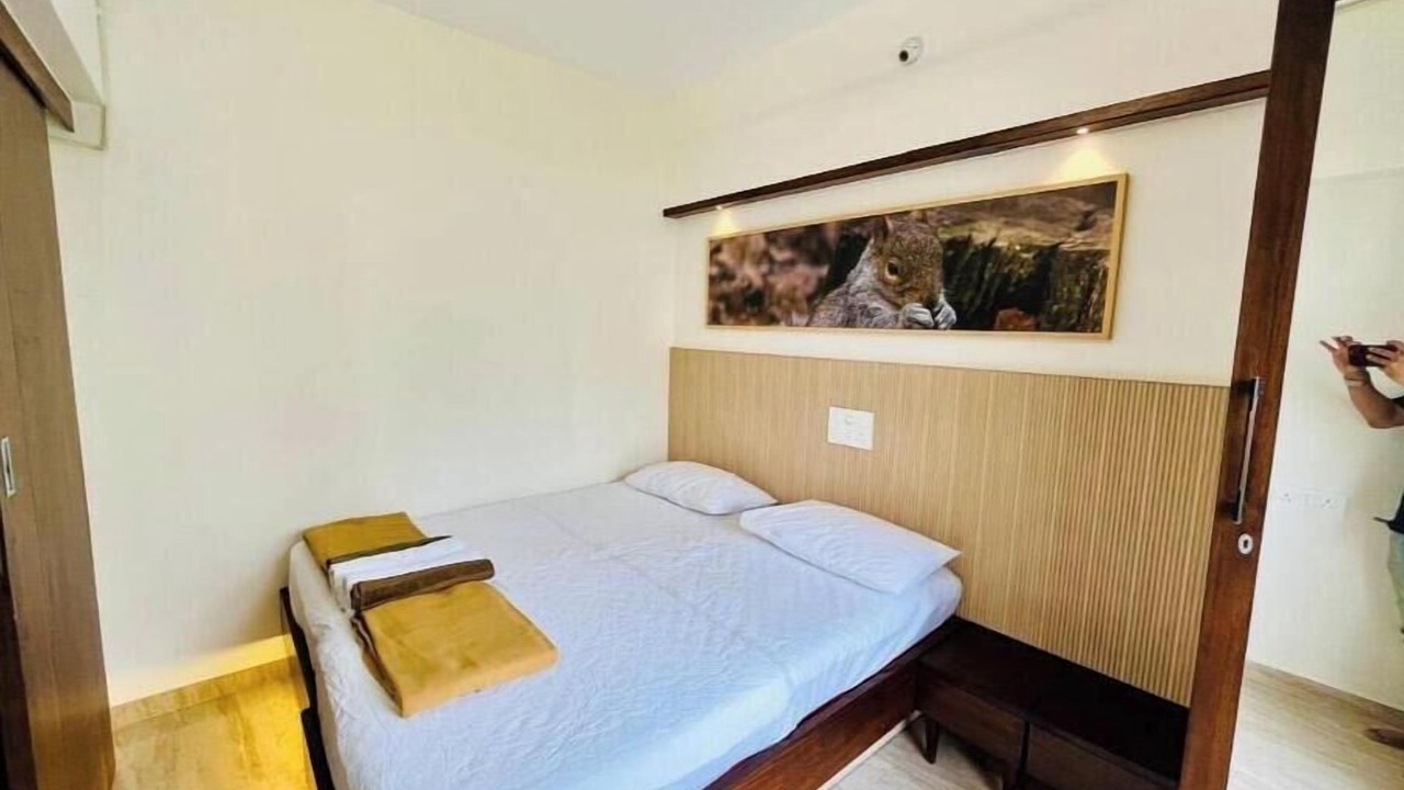Photo of Bedroom in Kandivali East