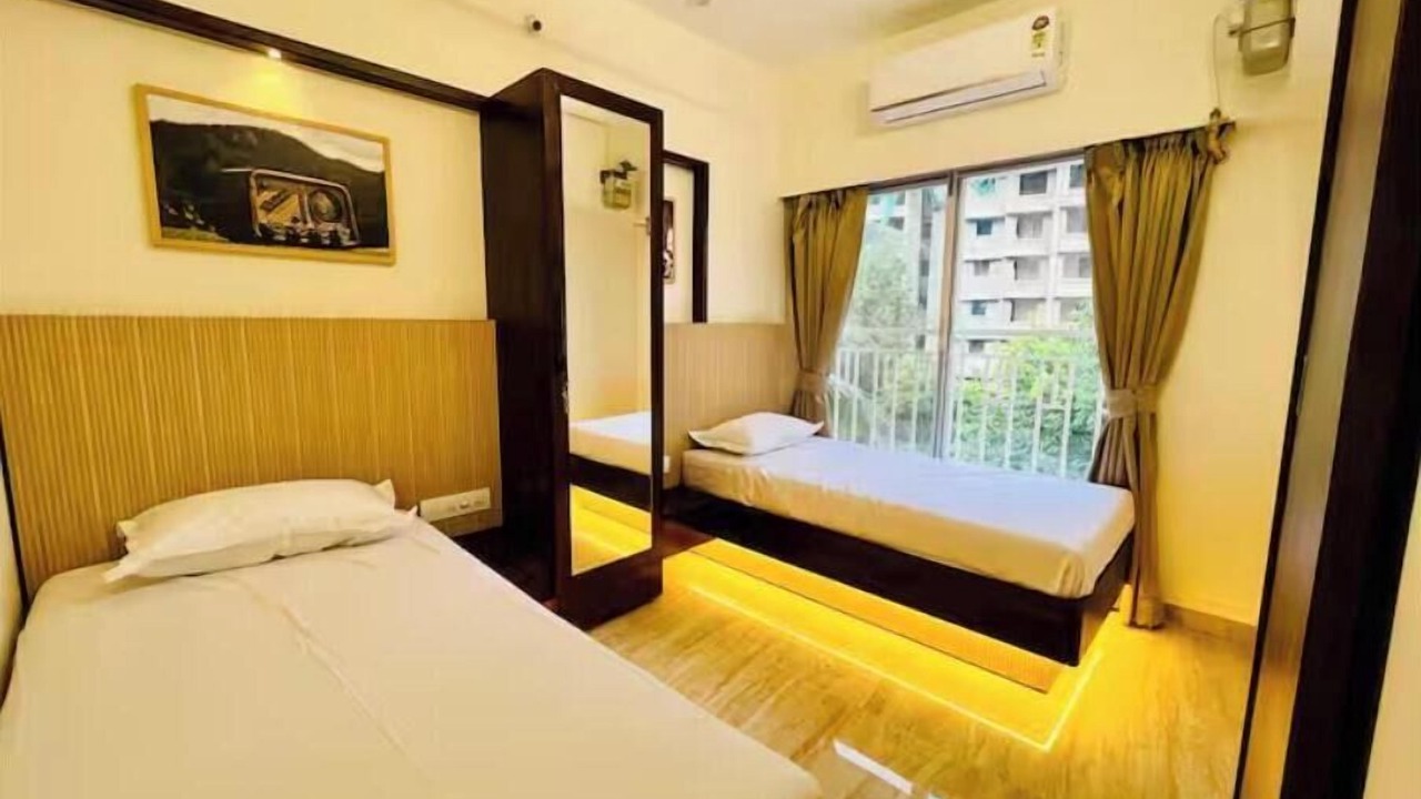 Photo of Bedroom in Kandivali East