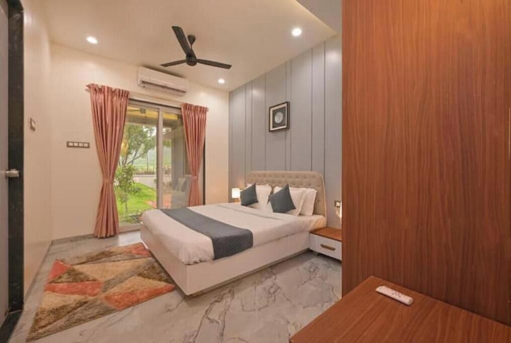 Photo of Bedroom in Lonavala