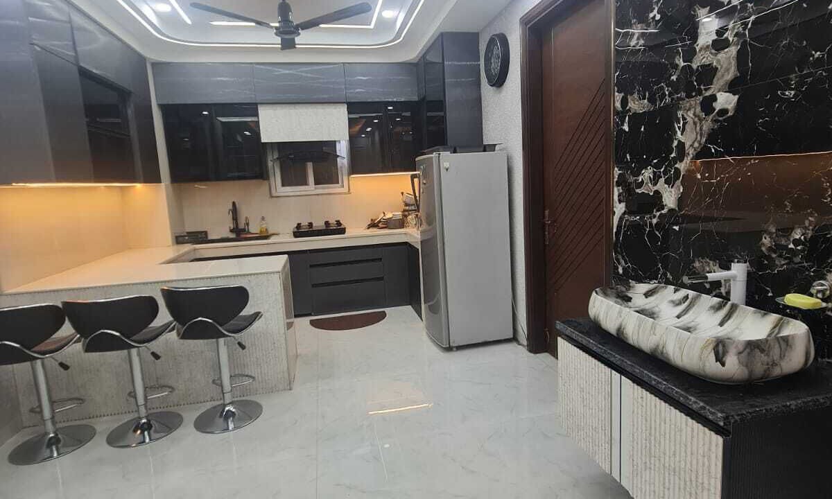 Photo of Kitchen in Dariyaganj