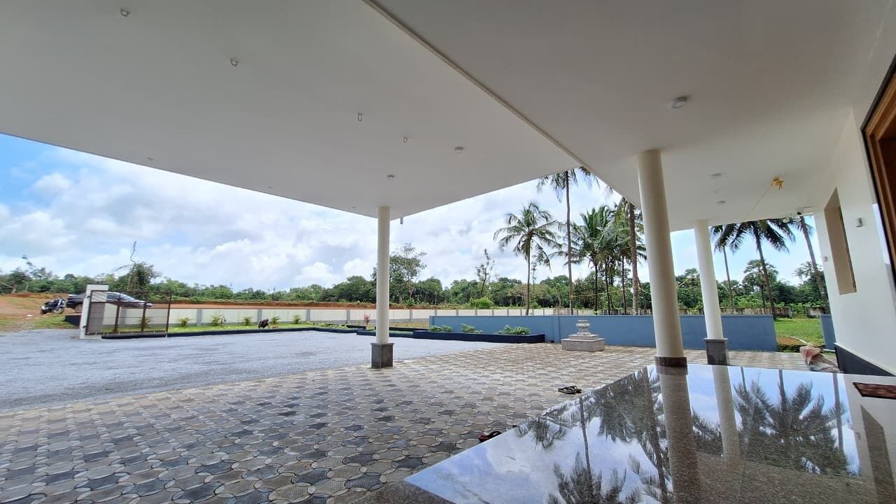 Photo of Patio Balcony in Mandarthi