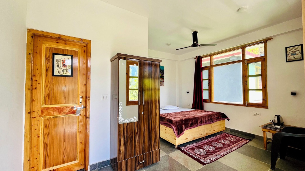 Photo of Bedroom in Simsa Village