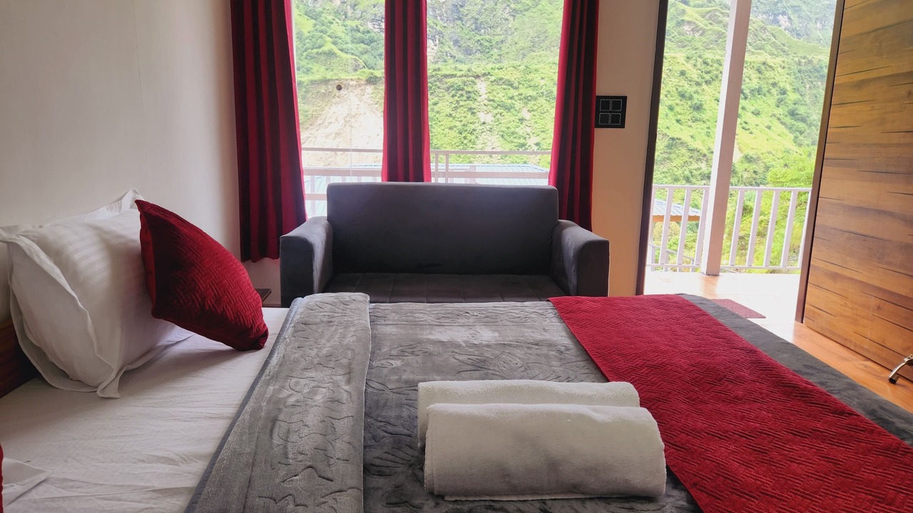 Photo of Bedroom in Kharsali