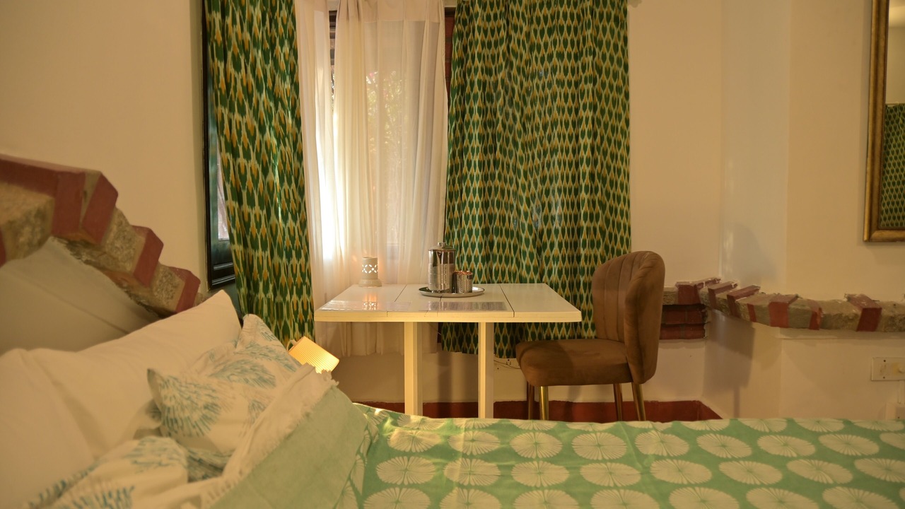 Photo of Bedroom in Palm Meadows