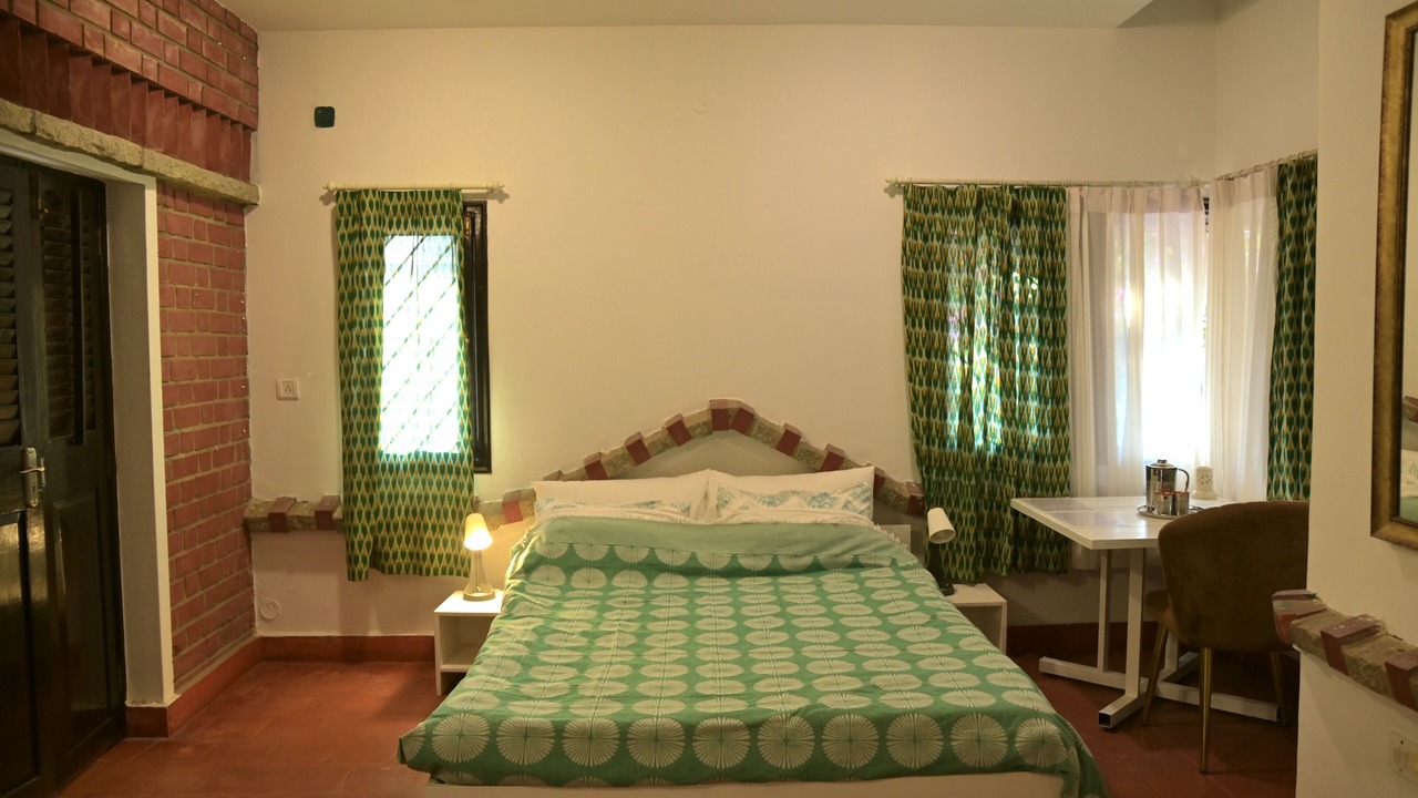 Photo of Bedroom in Palm Meadows