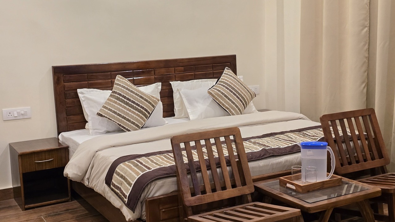 Photo of Bedroom in Manali