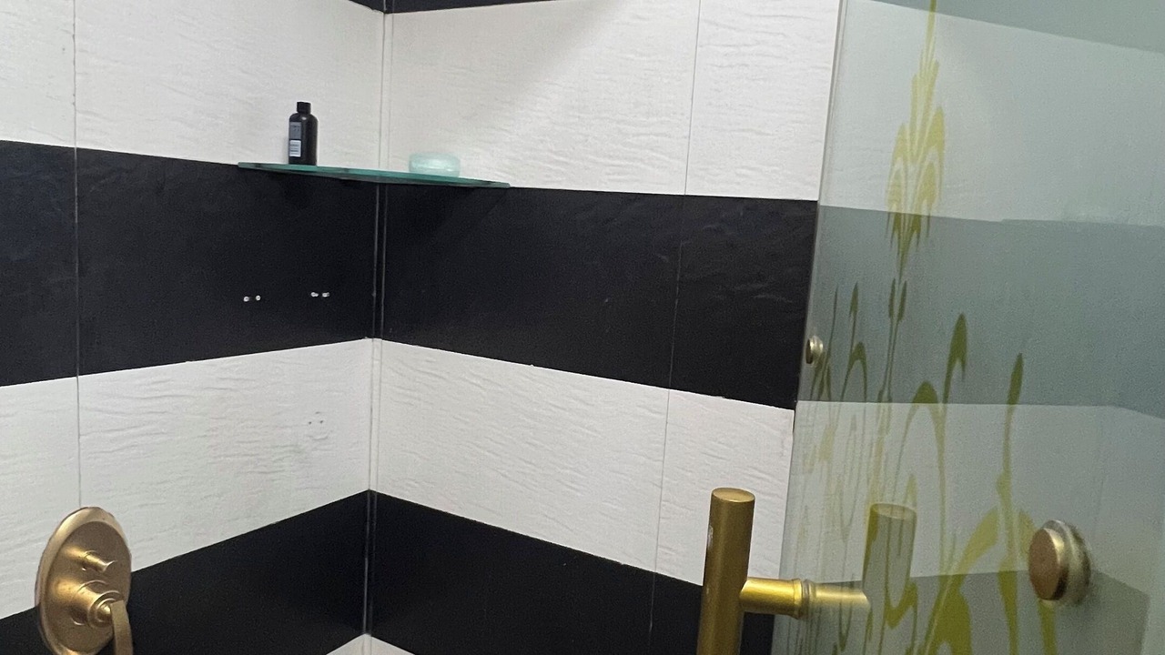 Photo of Bathroom in Sakinaka