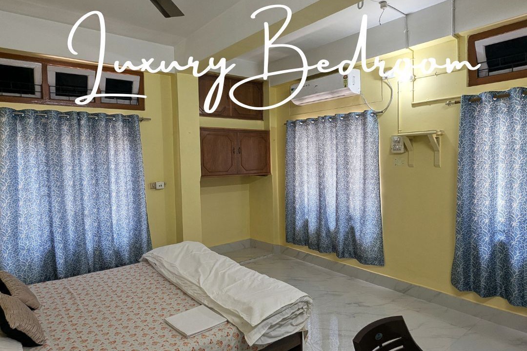 Photo of Bedroom in Sualkuchi