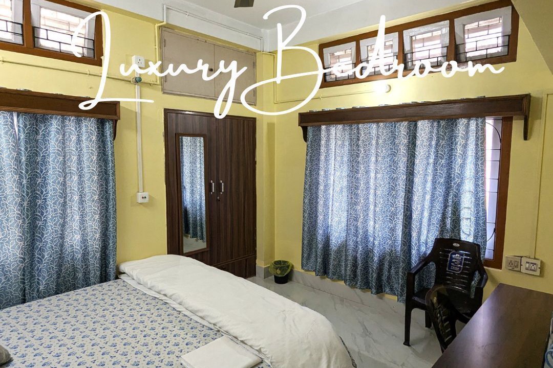 Photo of Bedroom in Sualkuchi