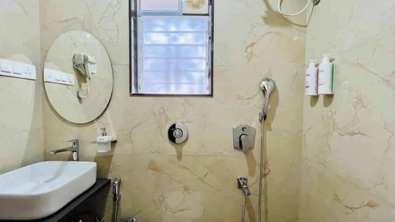 Photo of Bathroom in Kandivali East