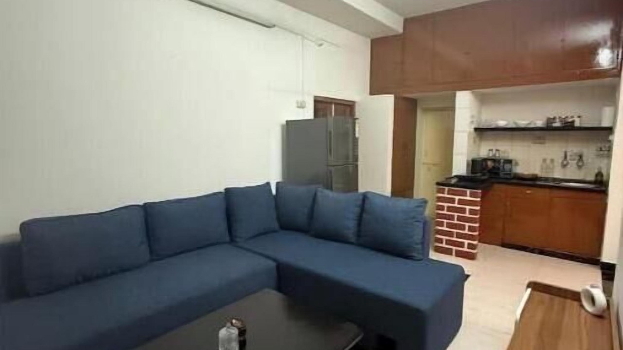 Photo of Livingroom in Stage 1