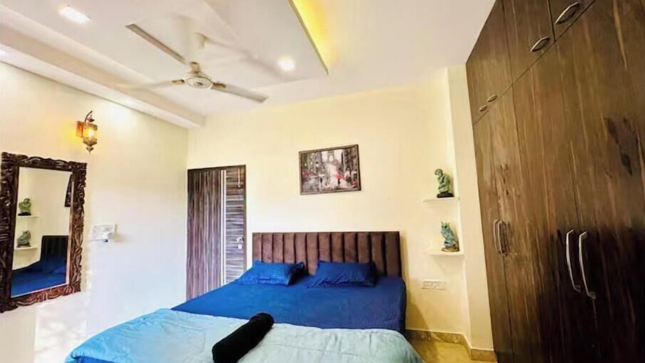 Photo of Bedroom in Delhi Cantonment
