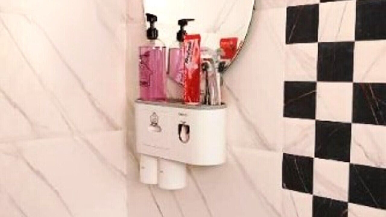 Photo of Bathroom in HBR Layout