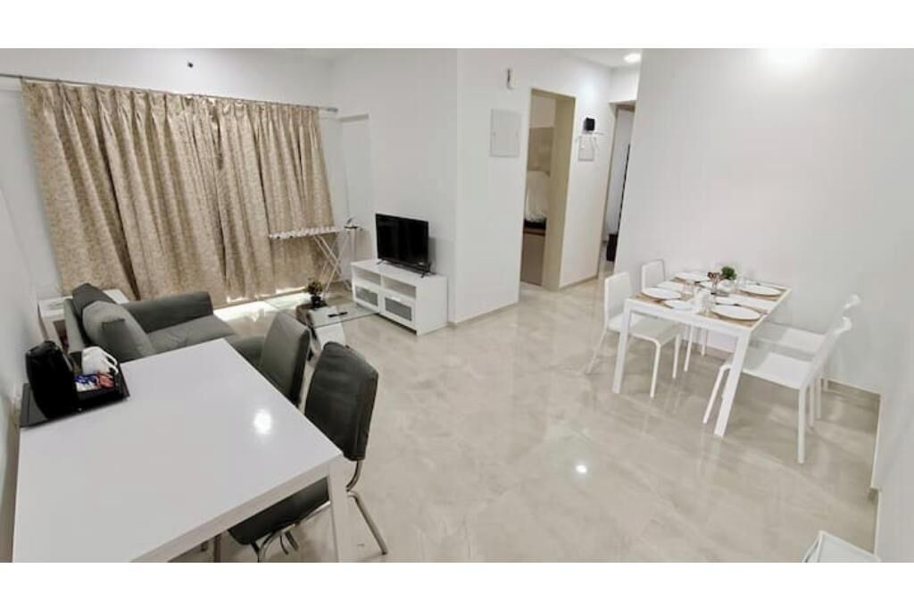 Photo of Livingroom in Hiranandani Gardens