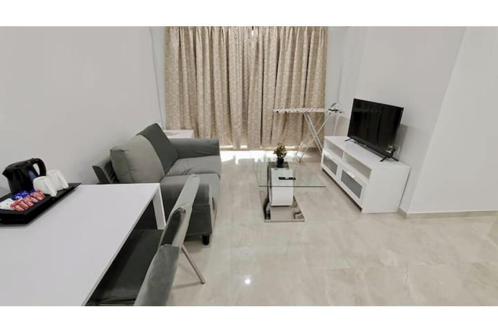 Photo of Livingroom in Hiranandani Gardens