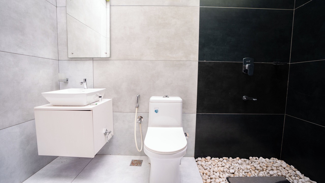 Photo of Bathroom in Eramalloor