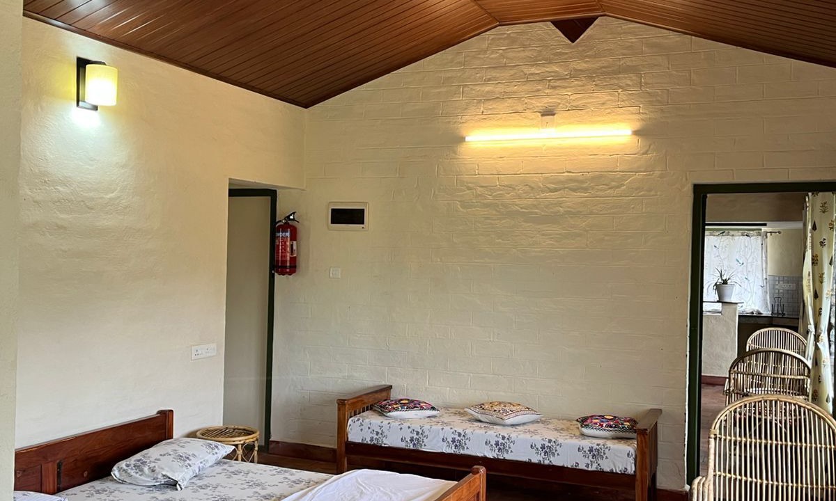 Photo of Bedroom in Naduvattam