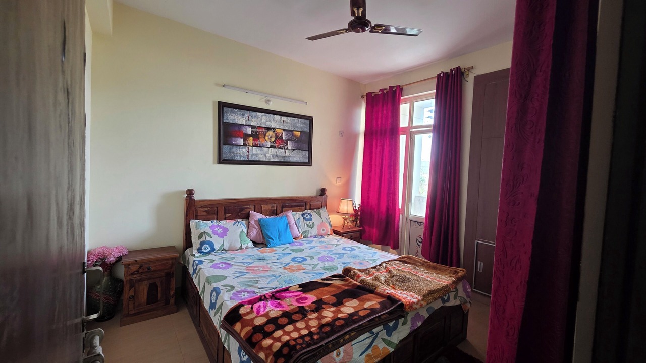 Photo of Bedroom in Shivalik Nagar