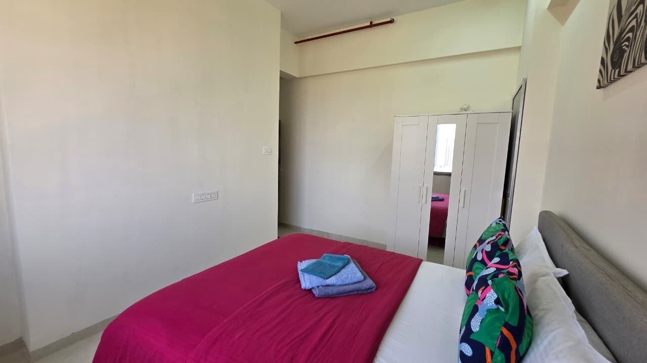 Photo of Bedroom in Lower Parel