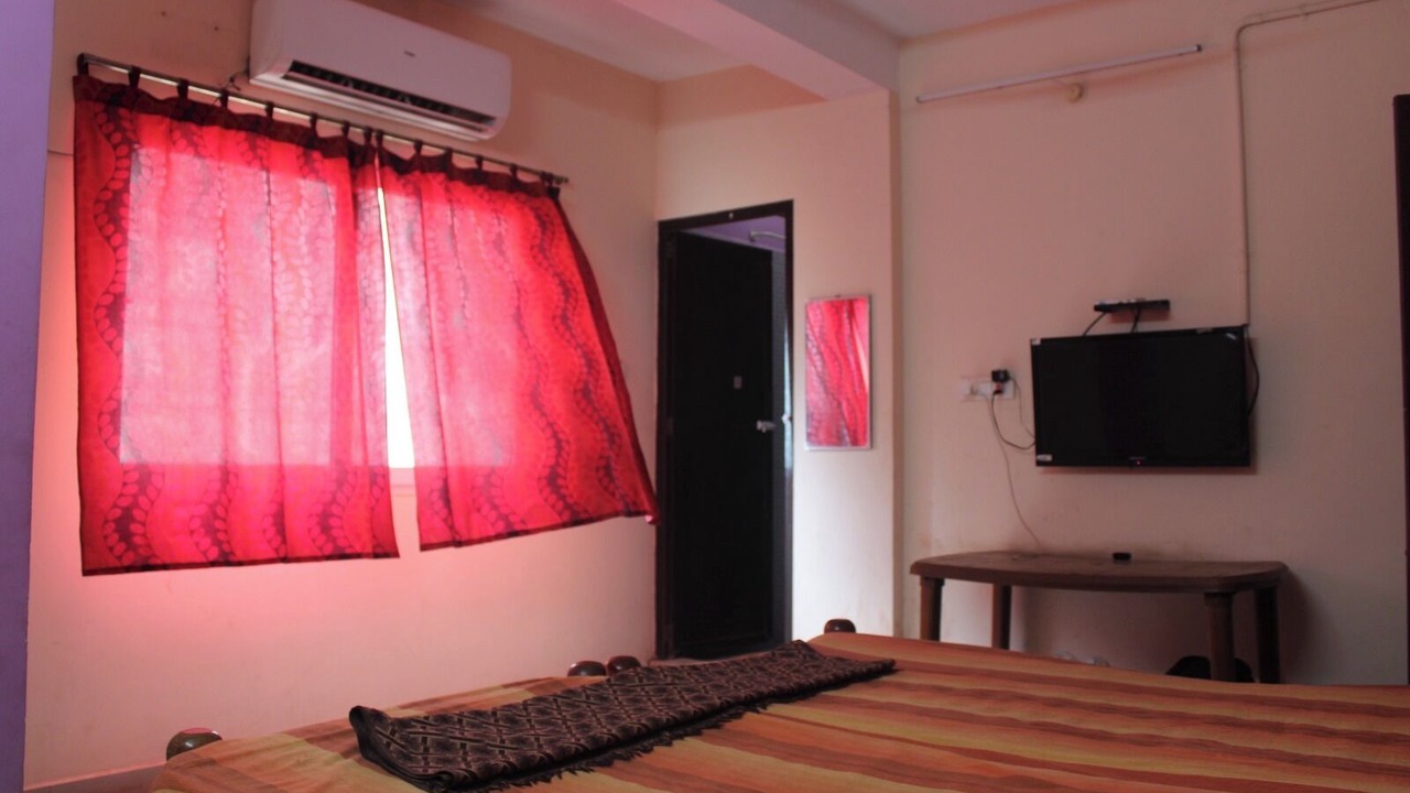 Photo of Bedroom in Katpadi