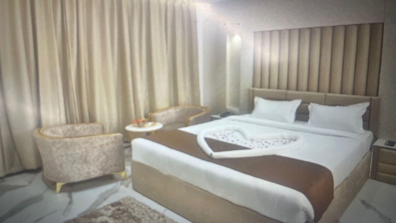 Photo of Others in Bedla