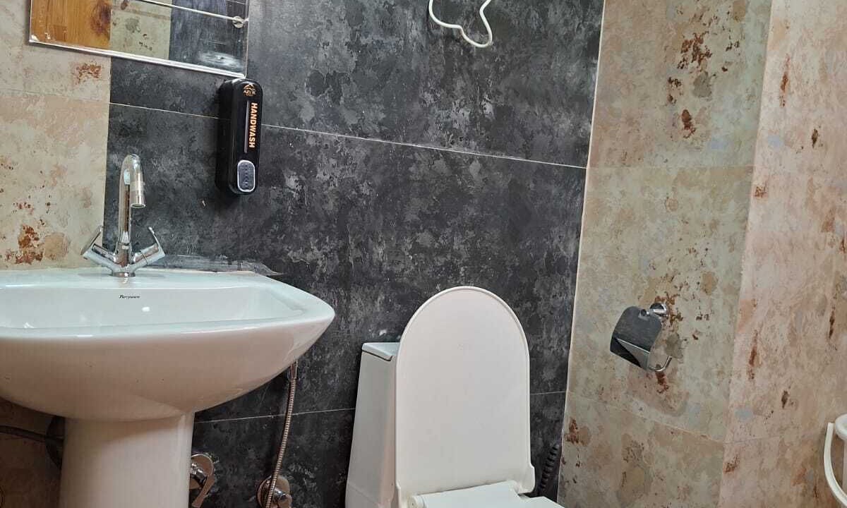 Photo of Bathroom in Manali
