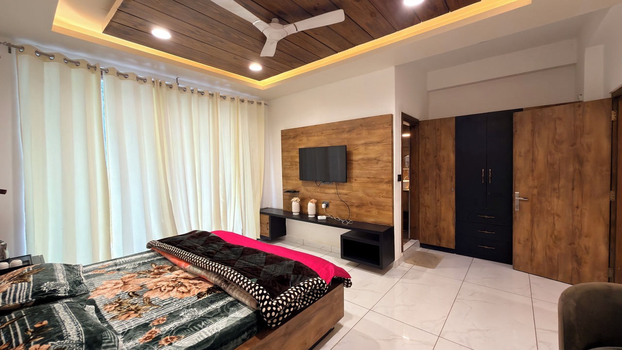 Photo of Bedroom in Manali