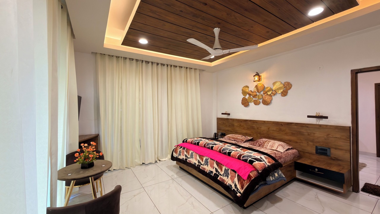 Photo of Bedroom in Manali
