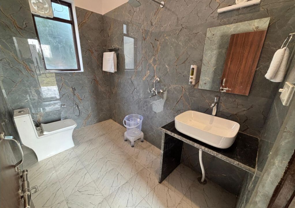 Photo of Bathroom in Bail Parao