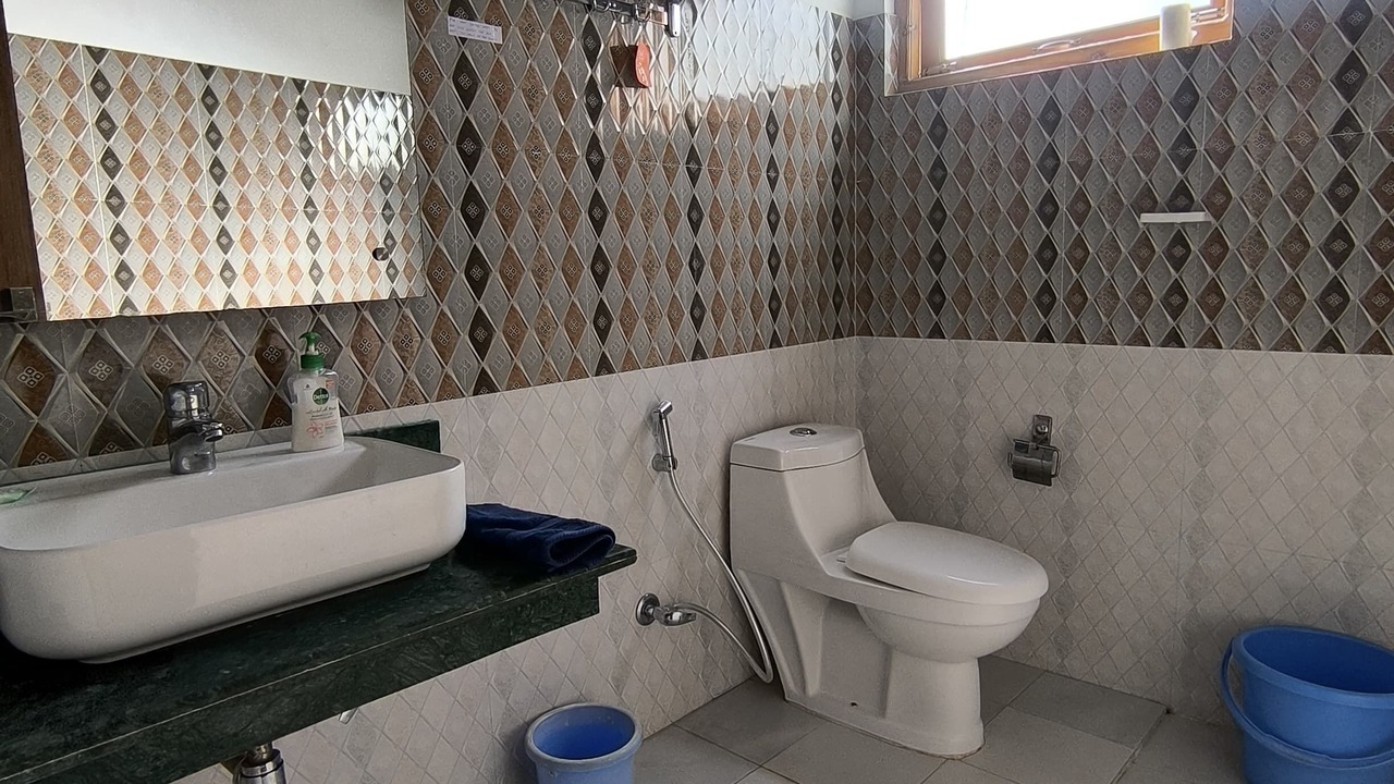 Photo of Bathroom in Leh