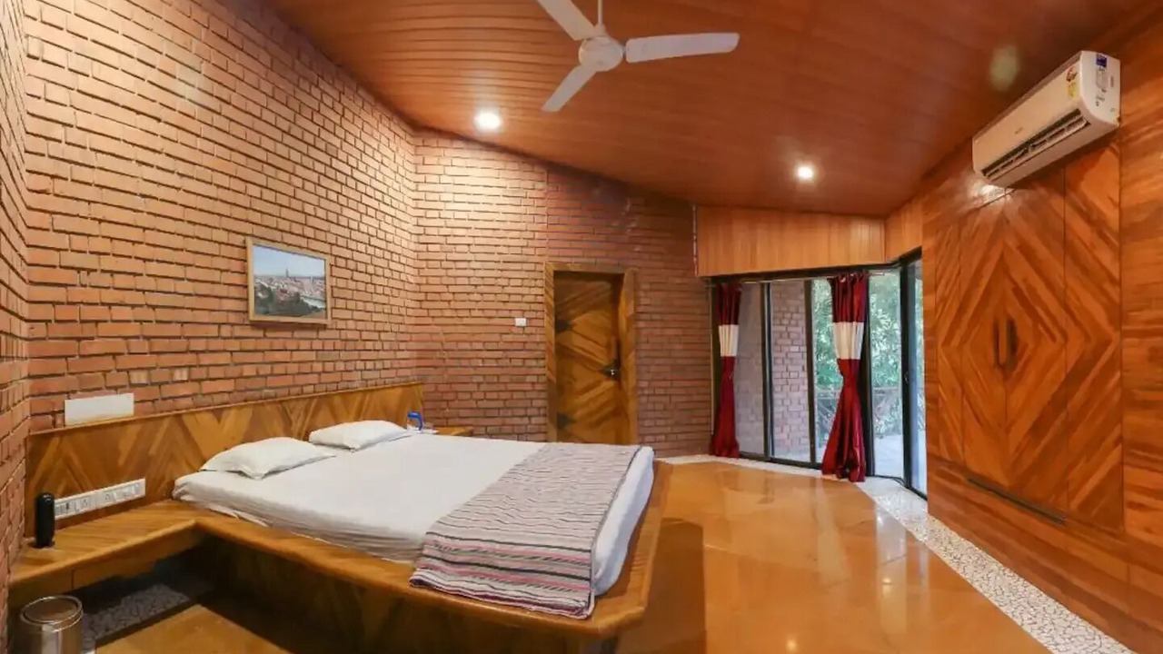 Photo of Bedroom in Navi Mumbai