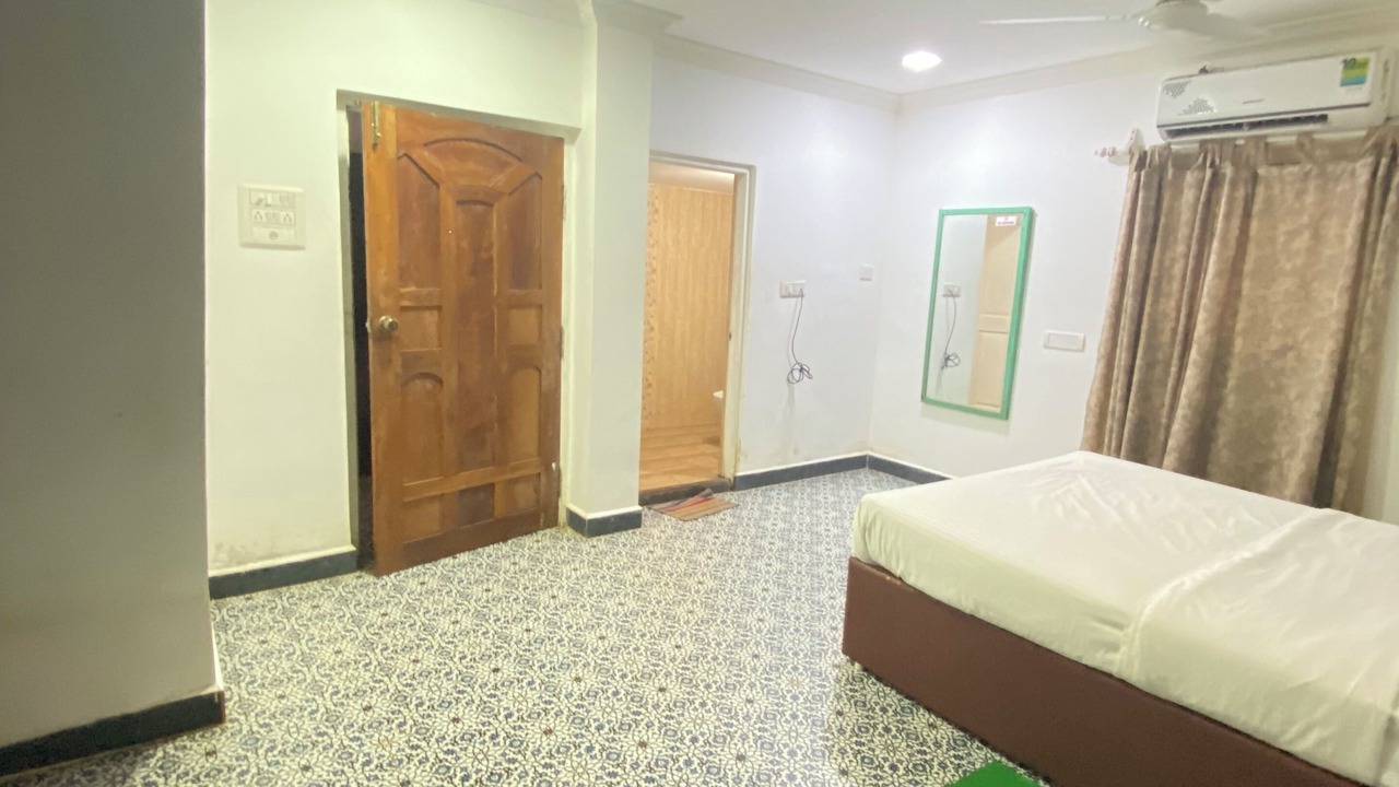 Photo of Bedroom in Morjim