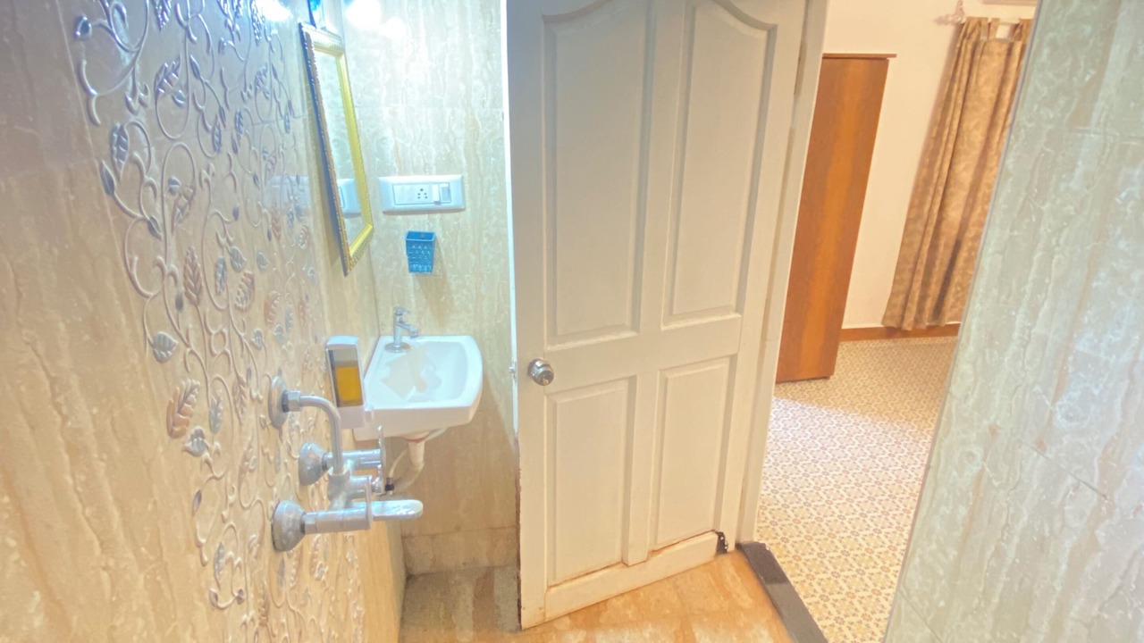 Photo of Bathroom in Morjim