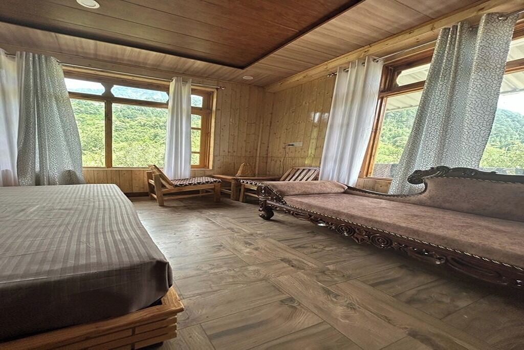 Photo of Bedroom in Naggar