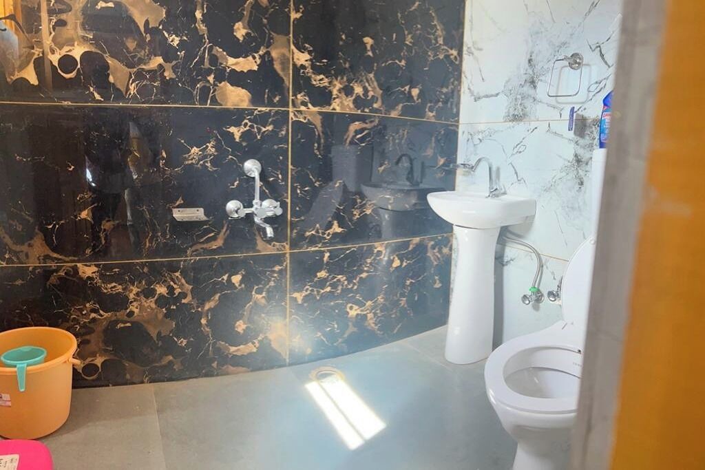 Photo of Bathroom in Naggar