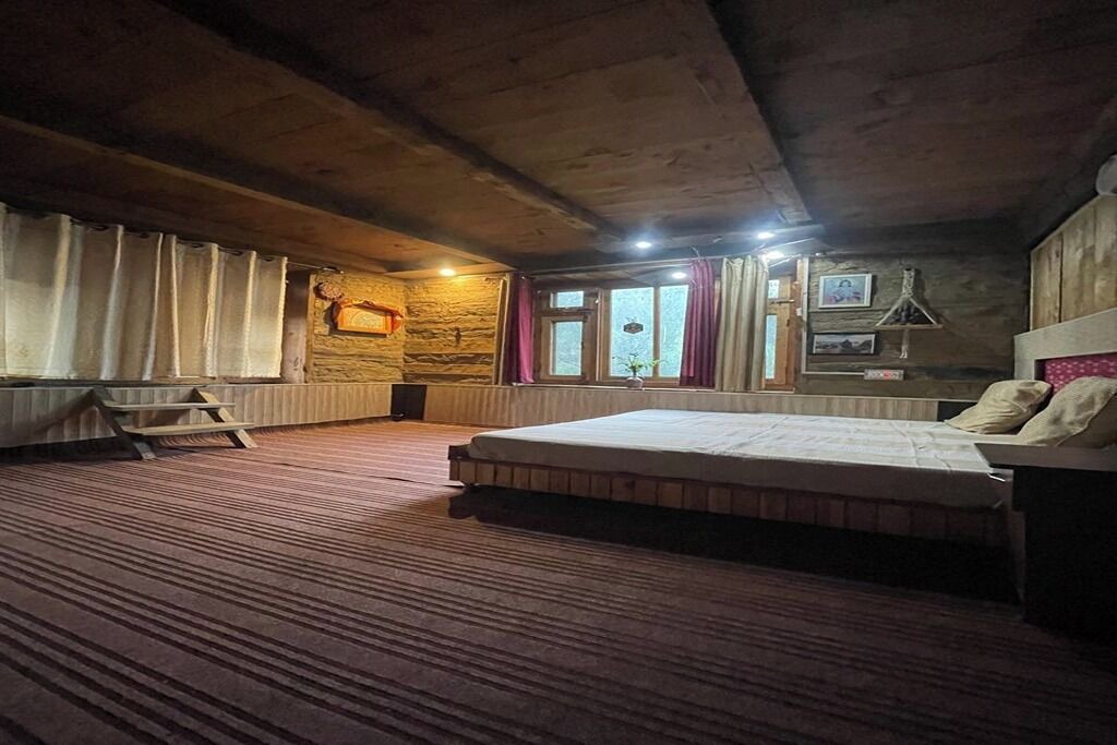 Photo of Bedroom in Naggar