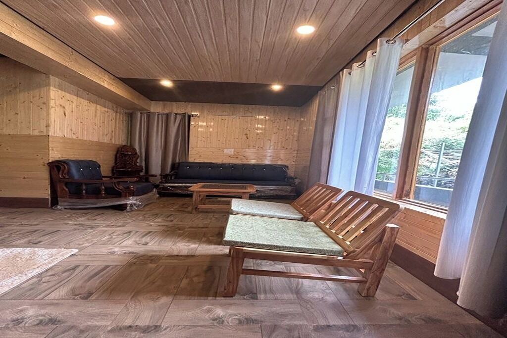 Photo of Livingroom in Naggar