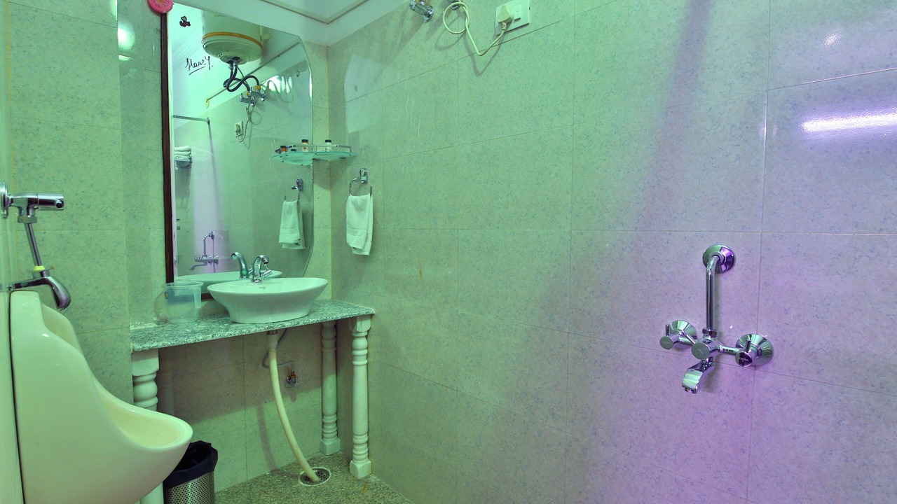 Photo of Bathroom in Vaishali Nagar