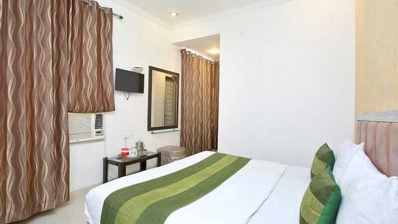 Photo of Bedroom in Manali