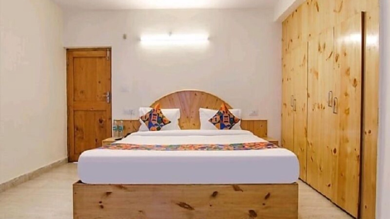 Photo of Bedroom in Manali