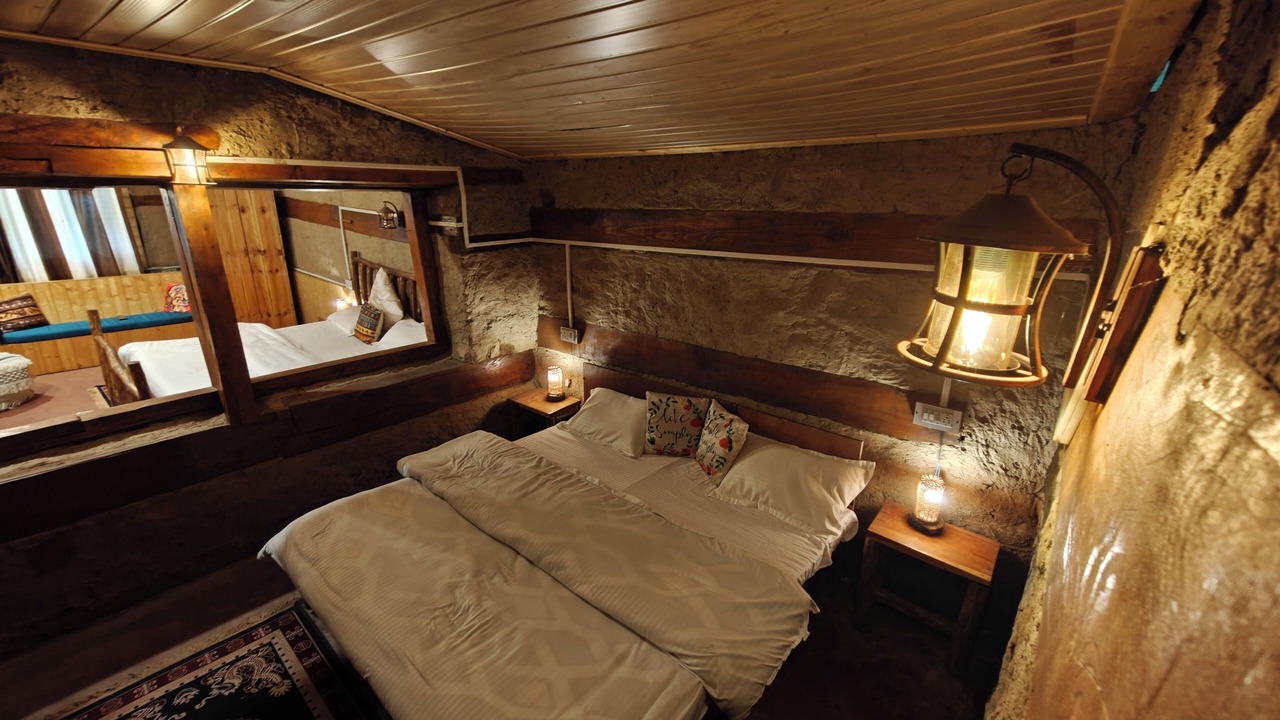 Photo of Bedroom in Manali