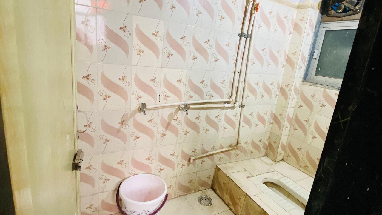 Photo of Bathroom in Marol