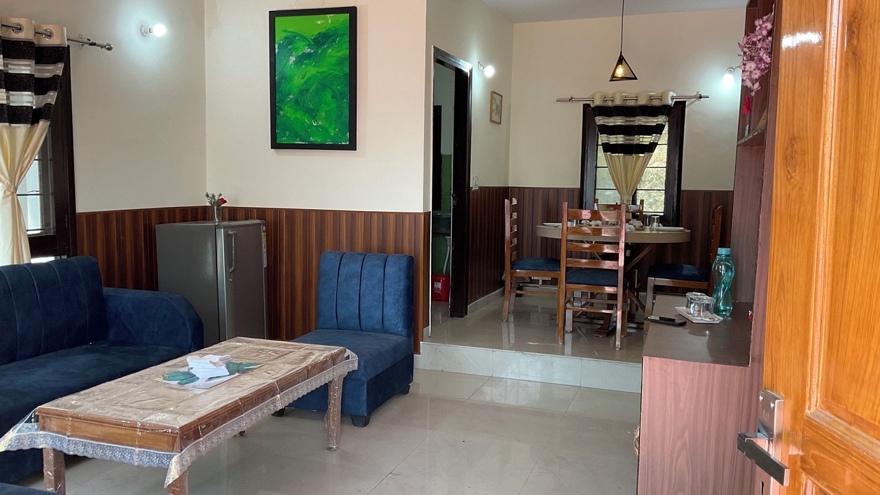 Photo of Livingroom in Bhimtal