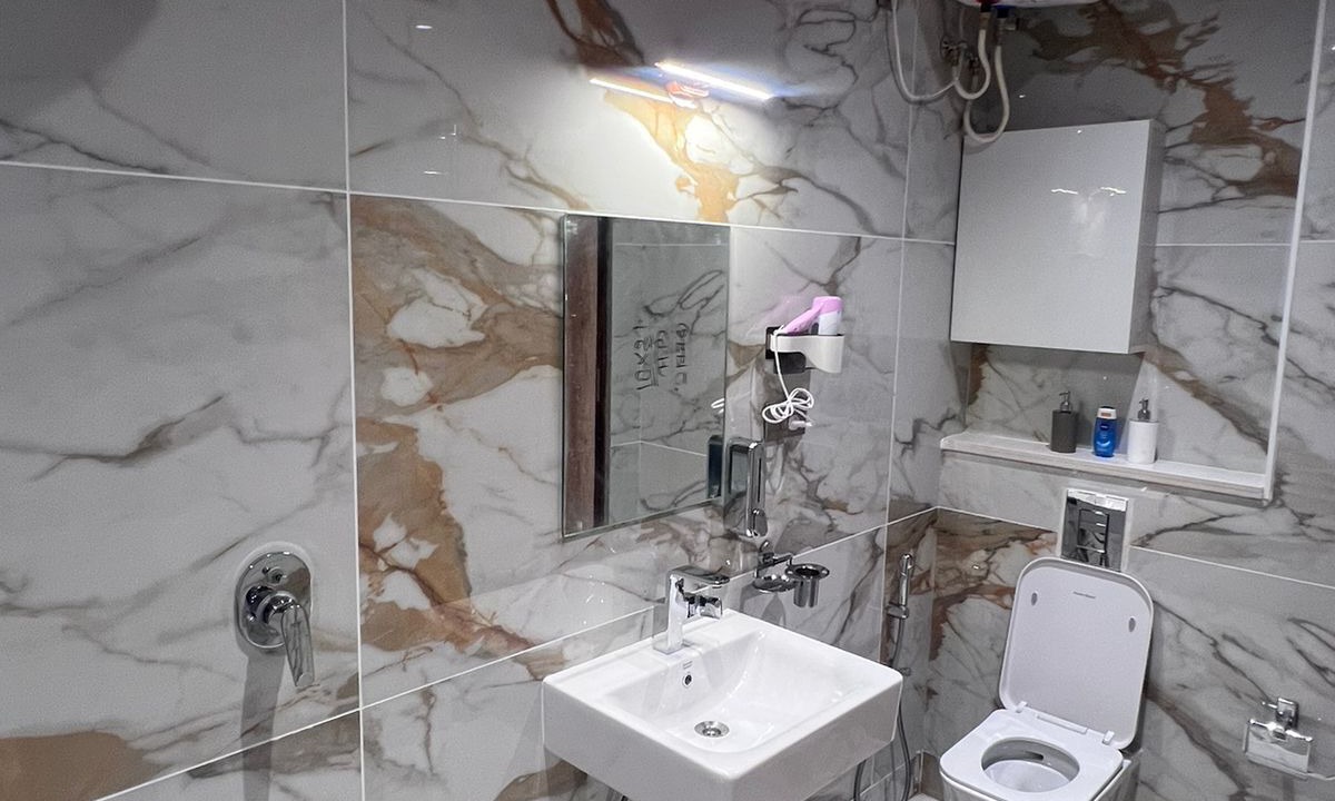 Photo of Bathroom in Brookefield