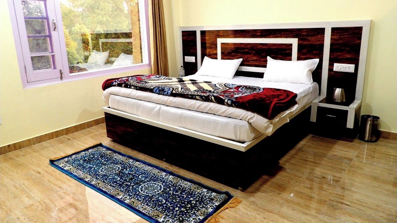 Photo of Bedroom in Shimla